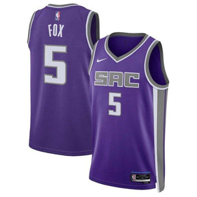 Camisa NBA De'Aaron Fox - Sacramento Kings - 2023 - Edição Ícone - Roxo