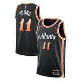 Camisa NBA Trae Young - Atlanta Hawks - 2023 - Edição Cidade - Preto